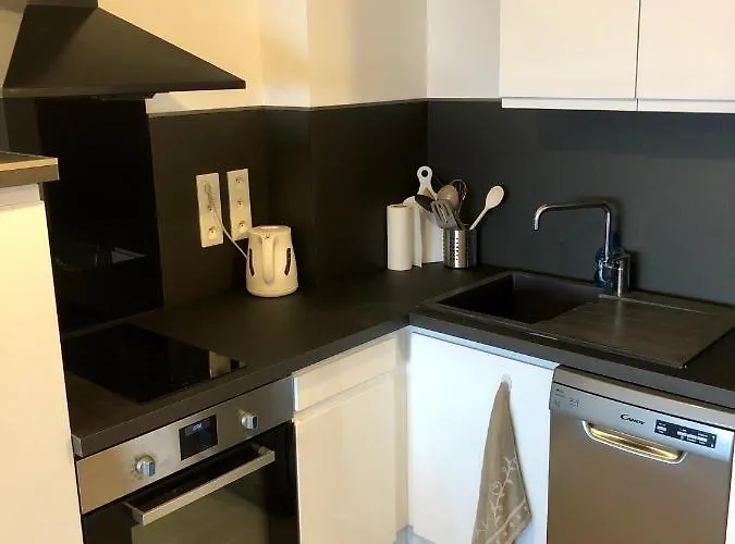 Appartement Neuf, Piscine, Terrasse, Vue Mer.